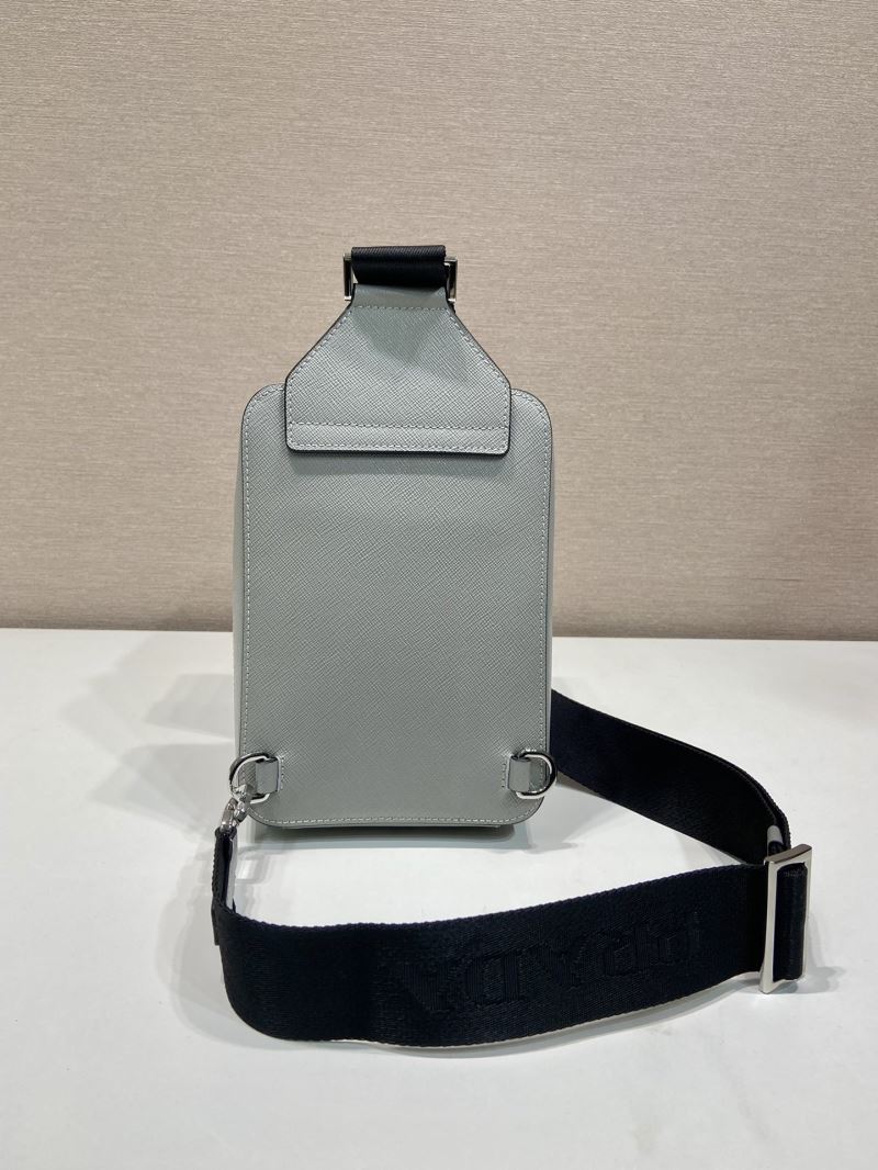 Pra*a waist chest packs